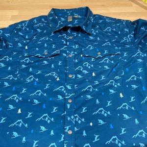 Stio Mens CFS Snap Front Skiers Shirt XXL
Super cool and one of a kind!